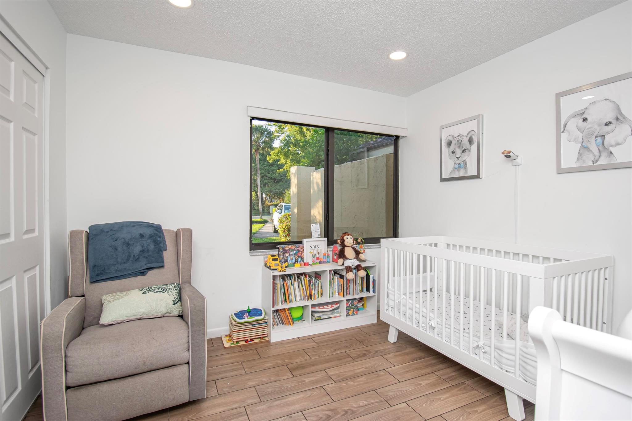 THORNHILL GLEN - Residential