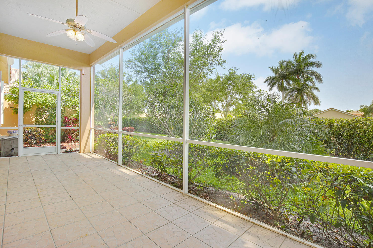 HUNTINGTON WALK 1 - Residential