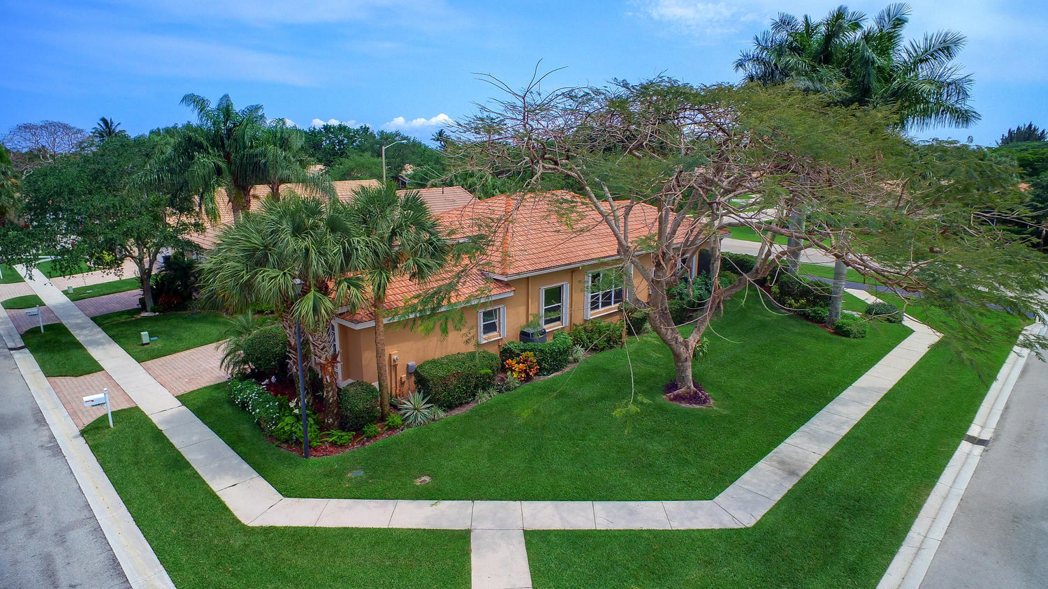 HUNTINGTON WALK 1 - Residential