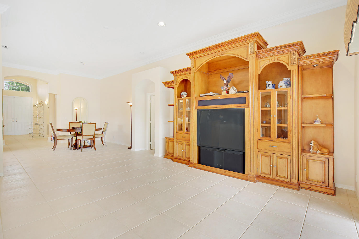 HUNTINGTON WALK 1 - Residential