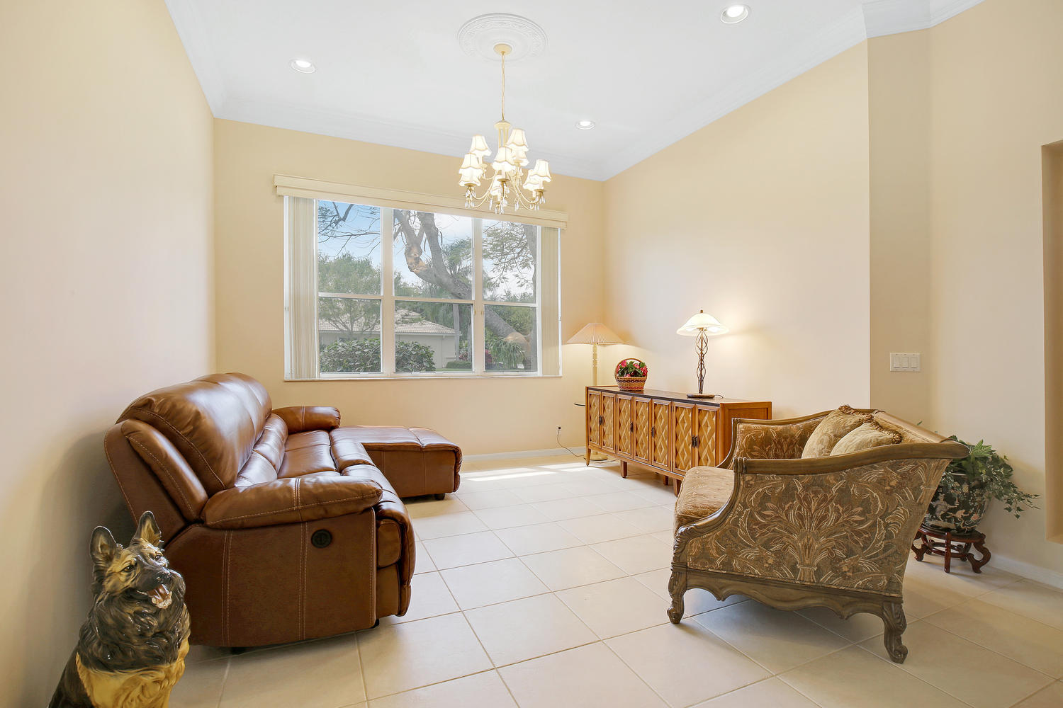 HUNTINGTON WALK 1 - Residential