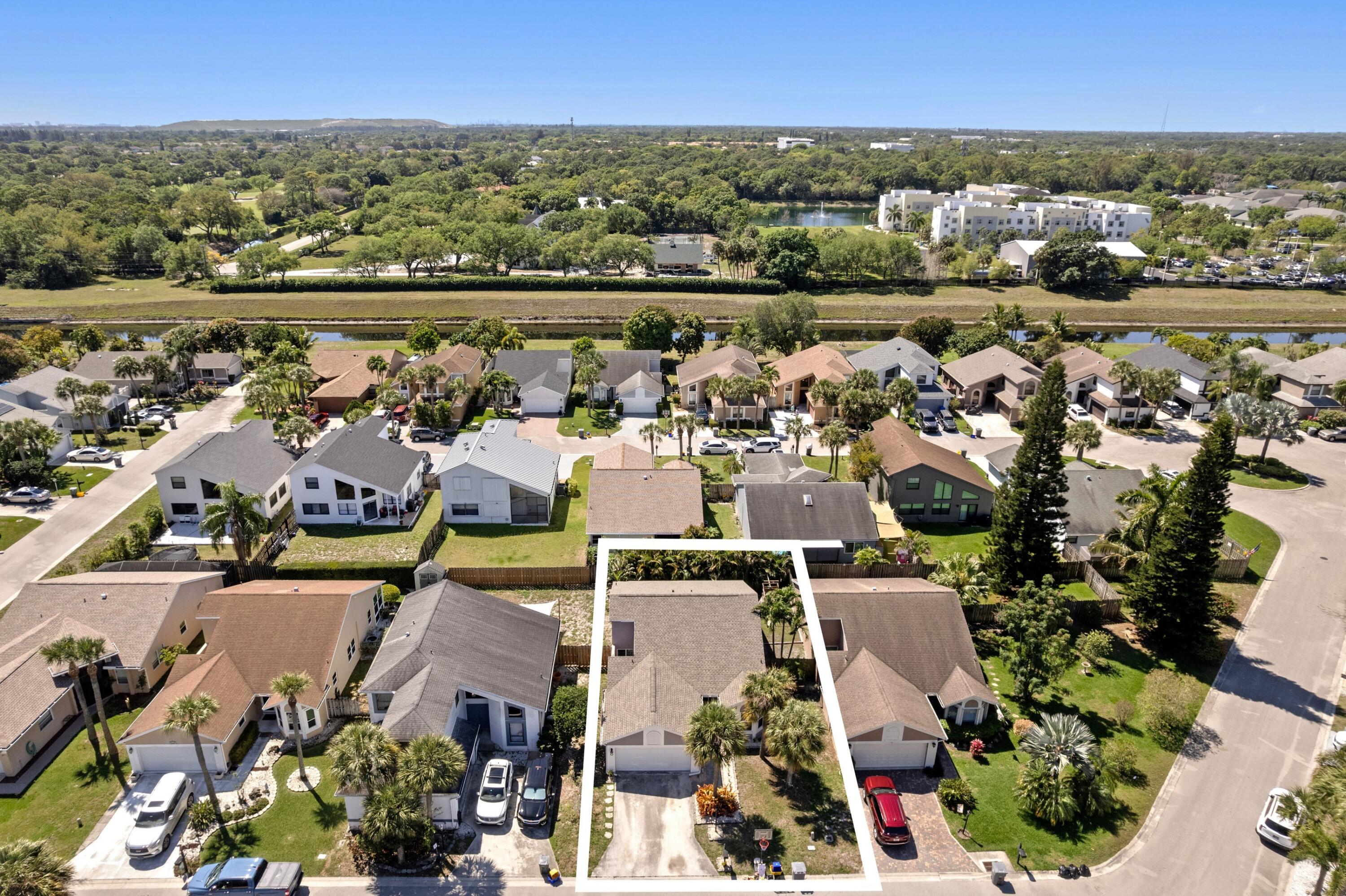 BOCA TRACE - Residential