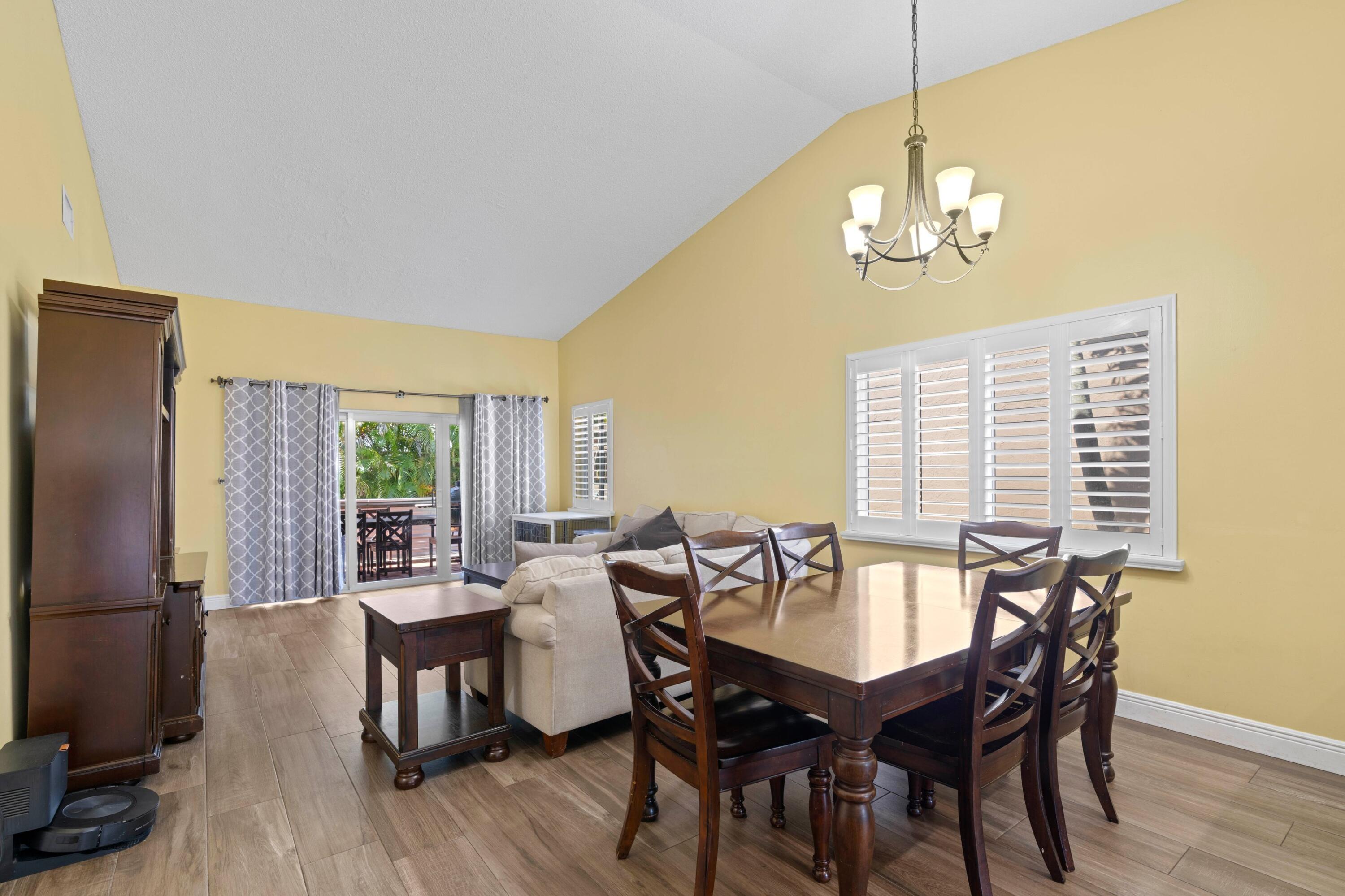 BOCA TRACE - Residential