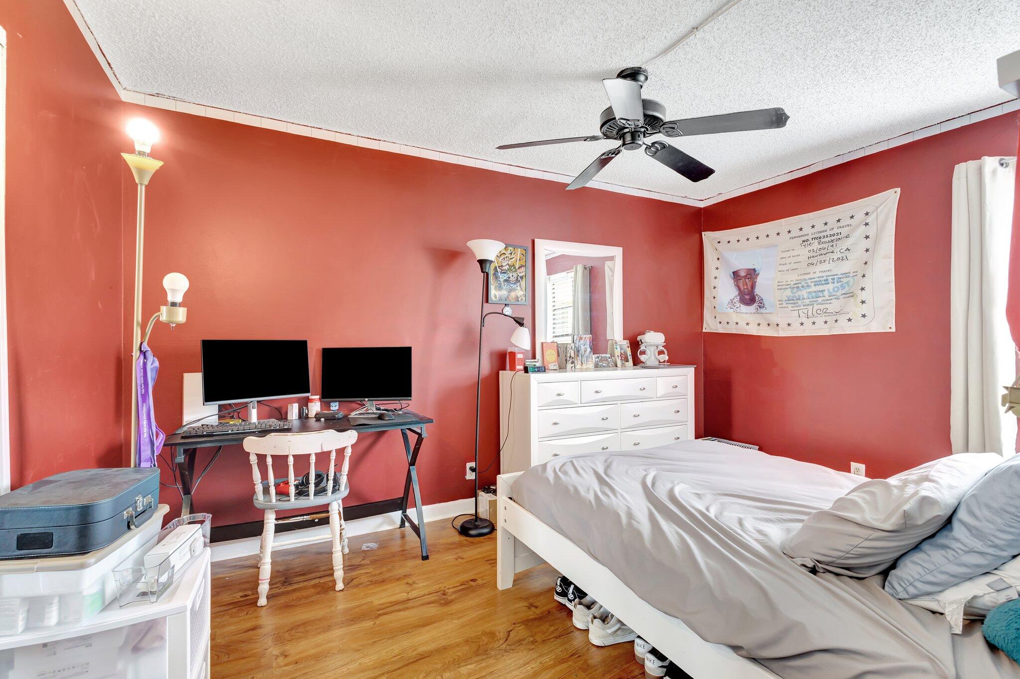 FRENCH QUARTER 3 - Residential Lease