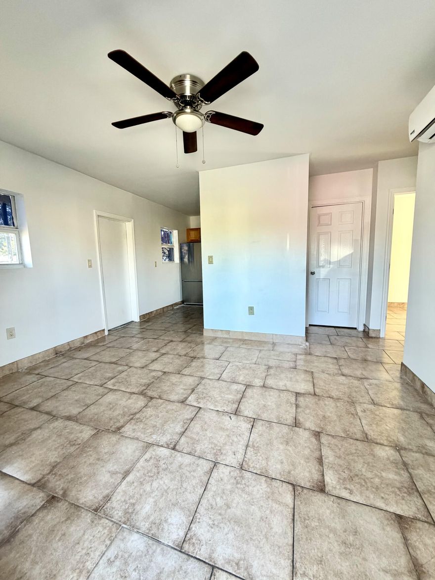 Spacious 2-bedroom, 1-bath Apartment B located in a convenient Fort Lauderdale neighborhood. This bright unit features stainless steel appliances, an in-unit washer and dryer, and has been freshly painted. Enjoy a large outdoor space and a functional layout that offers comfortable everyday living. Centrally located near I-95, Sunrise Blvd, Downtown Fort Lauderdale, Las Olas, shopping, dining, parks, and public transportation. Flexible rental terms available — rent annually or month-to-month. Same-day approval available.