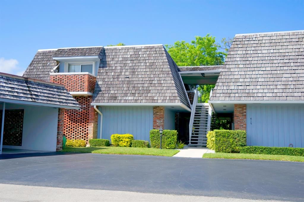 Photo of 415 Pine Tree Court #16, Atlantis, FL 33462 (MLS # R10783764)