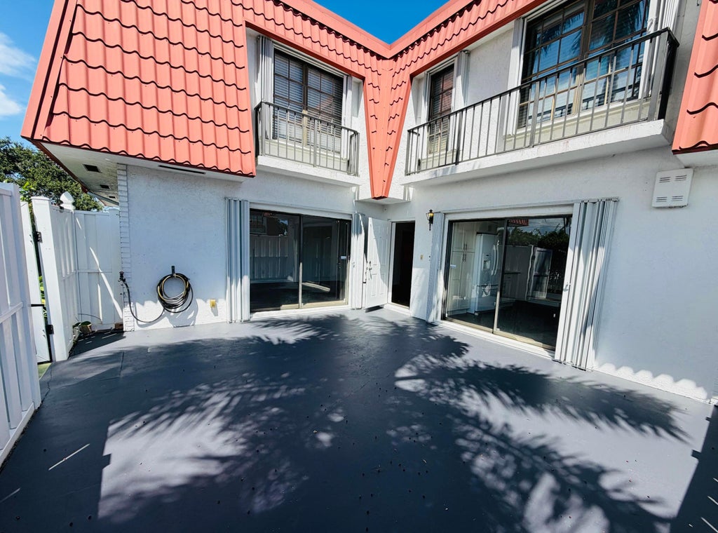 Photo of 1437 PRINCETON Lane, Boynton Beach, FL 33426 (MLS # B26068350)