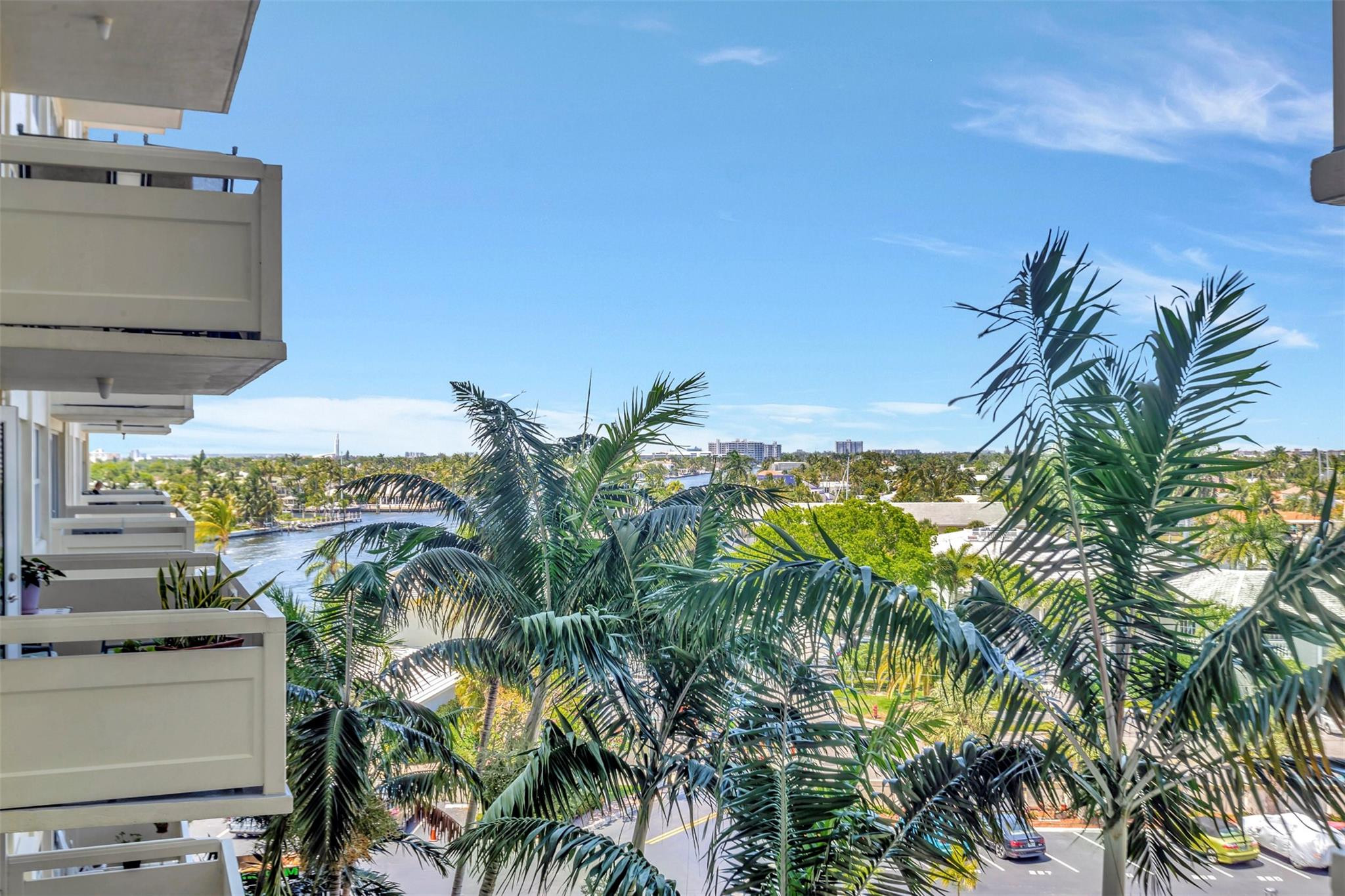 Coral Ridge Towers North - Residential