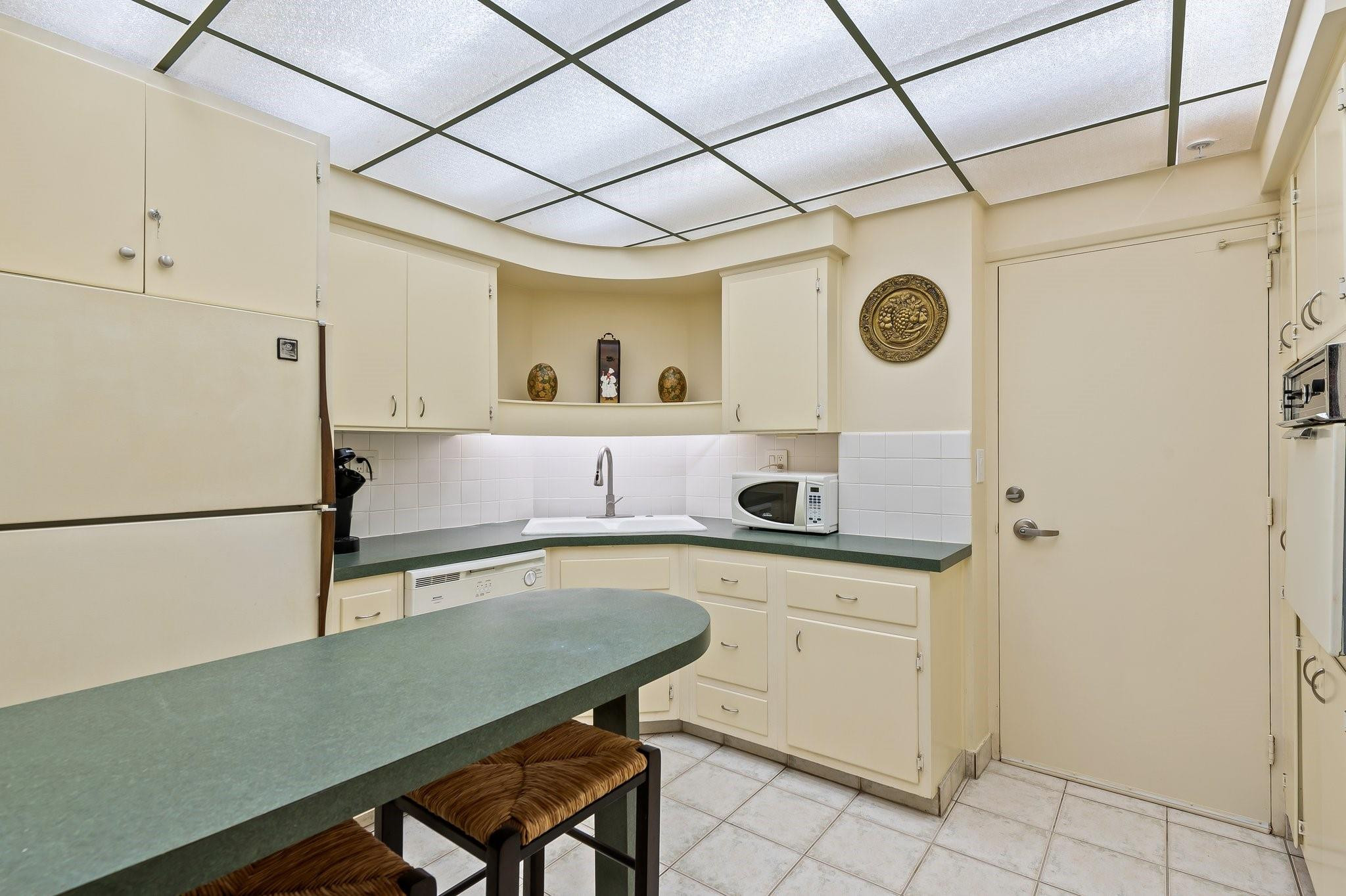 Coral Ridge Towers North - Residential