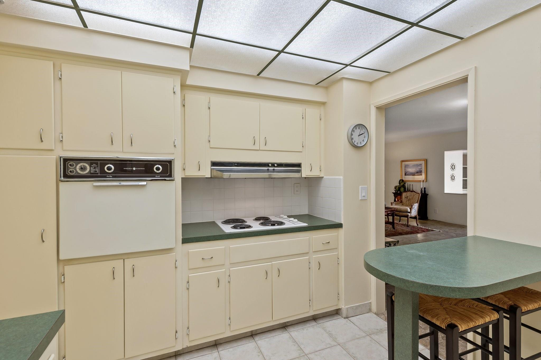 Coral Ridge Towers North - Residential