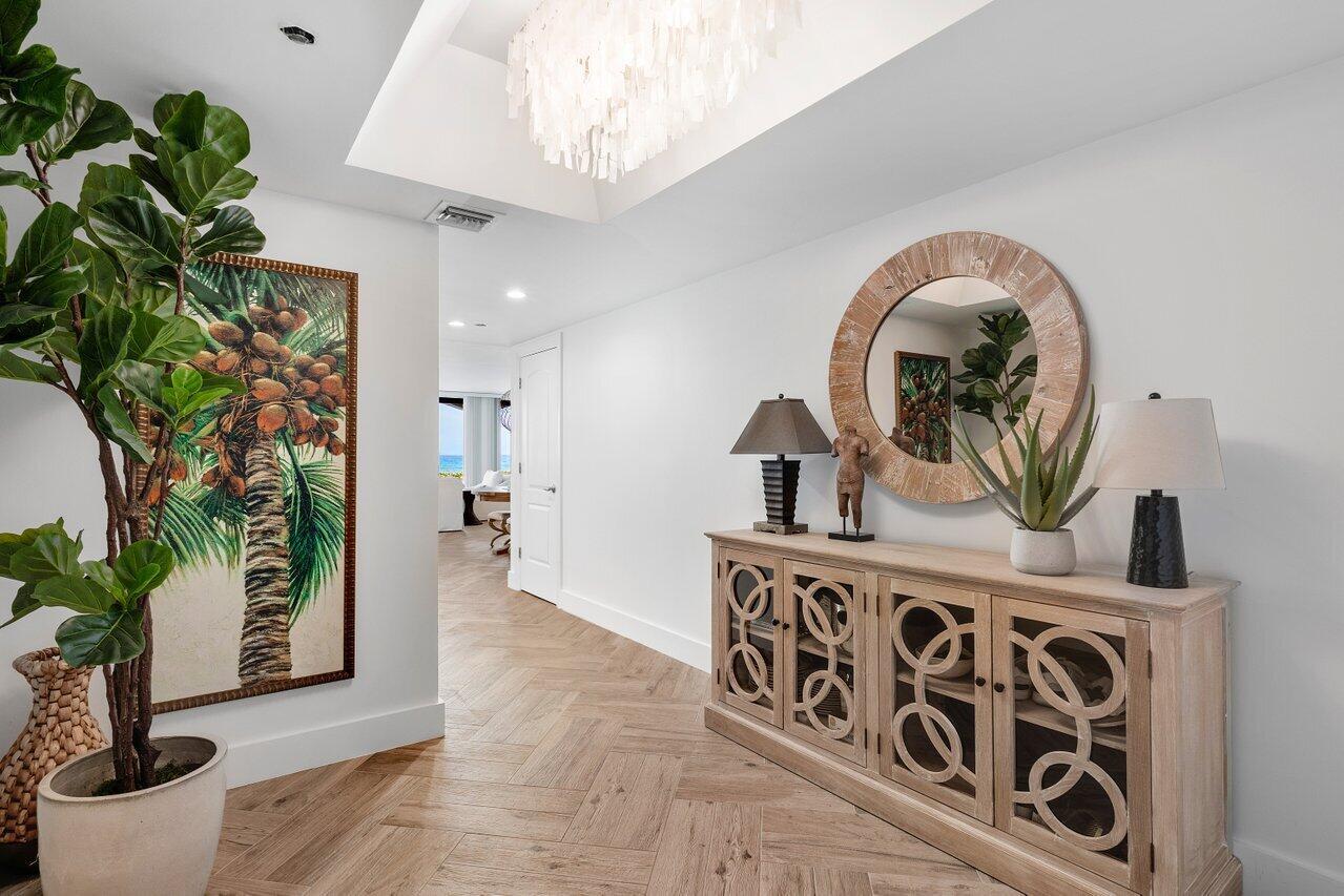 BEACH POINT COND DECL FIL - Residential