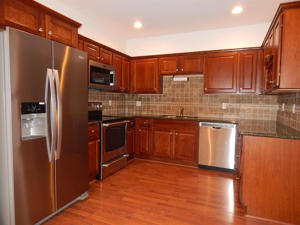 BEXLEY PARK - Residential Lease