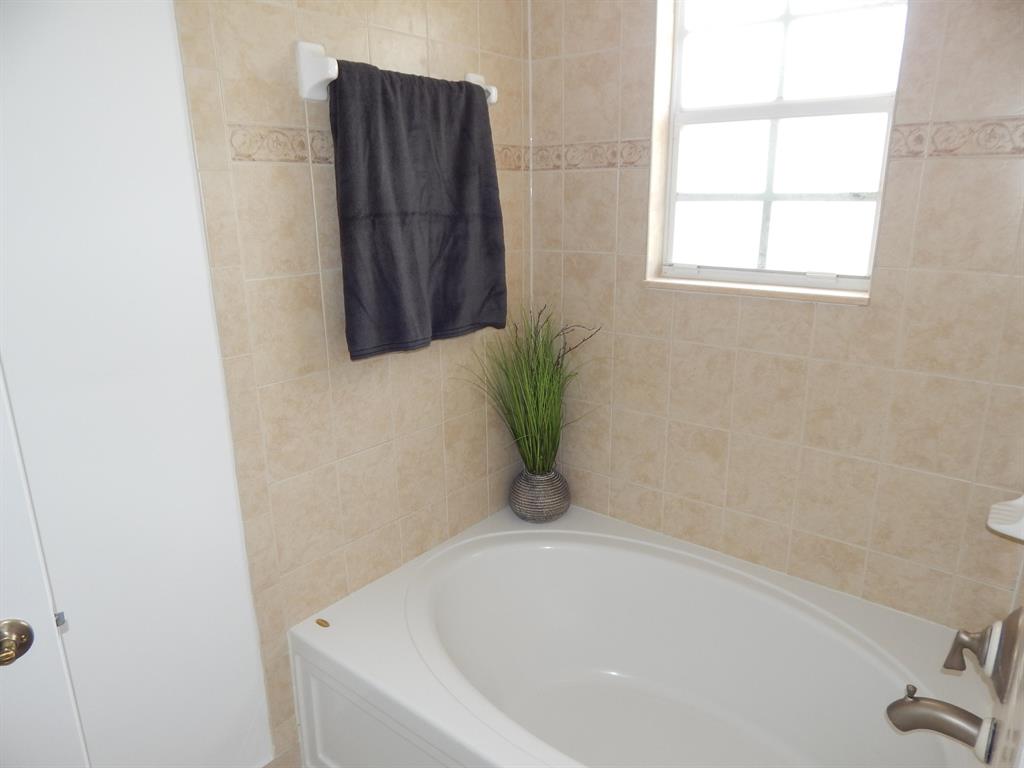 BEXLEY PARK - Residential Lease