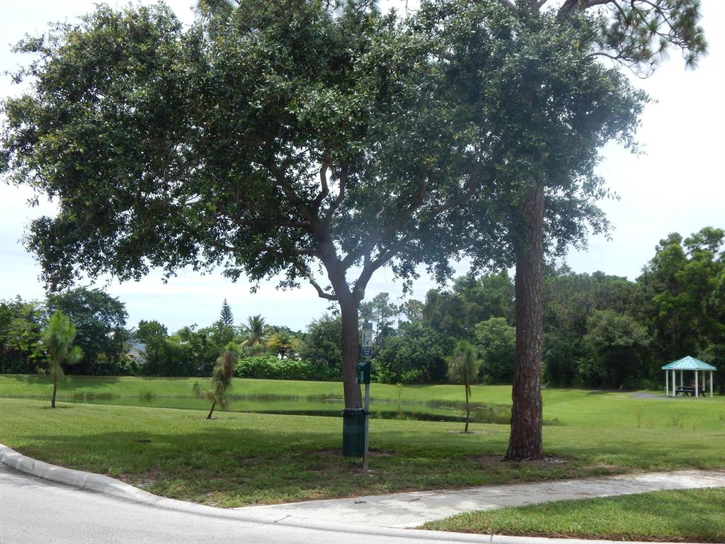 BEXLEY PARK - Residential Lease