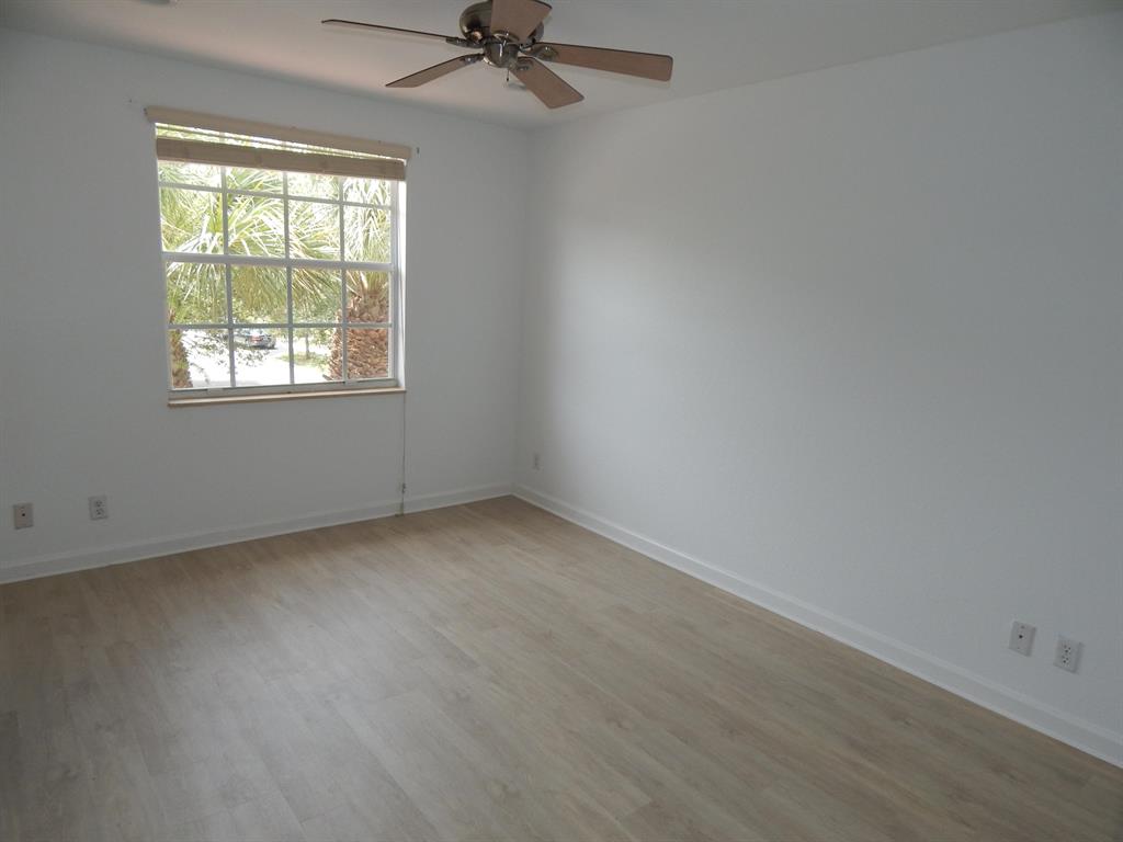 BEXLEY PARK - Residential Lease