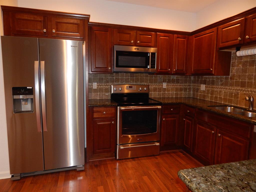 BEXLEY PARK - Residential Lease