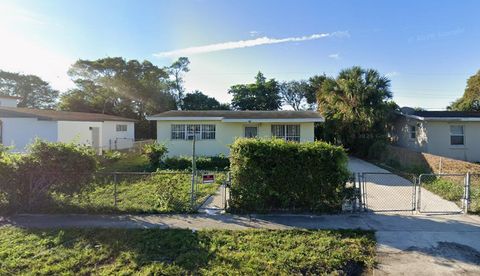 1348 9th Street West Palm Beach FL 33401