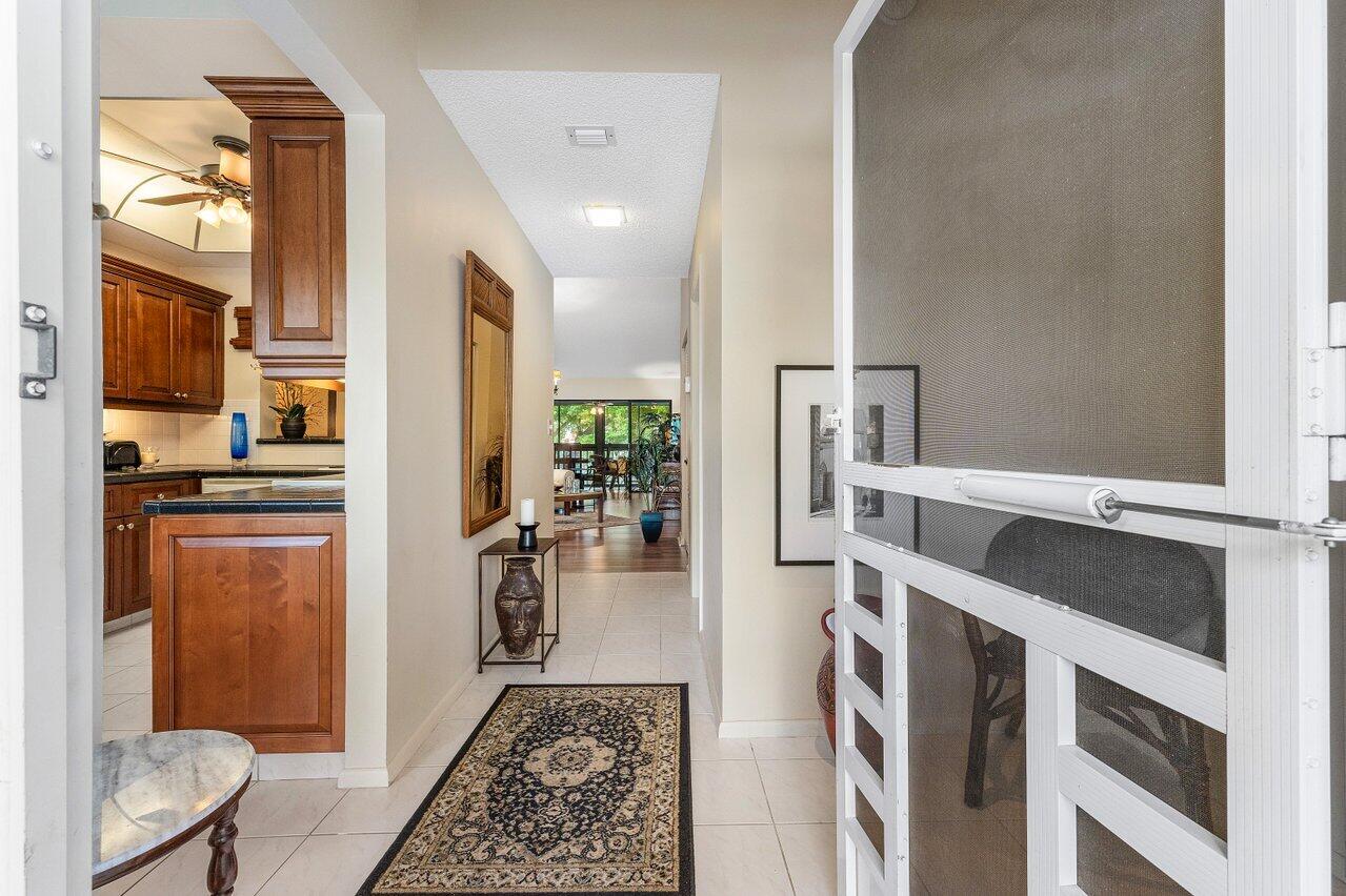 5153 Oak Hill Lane 524