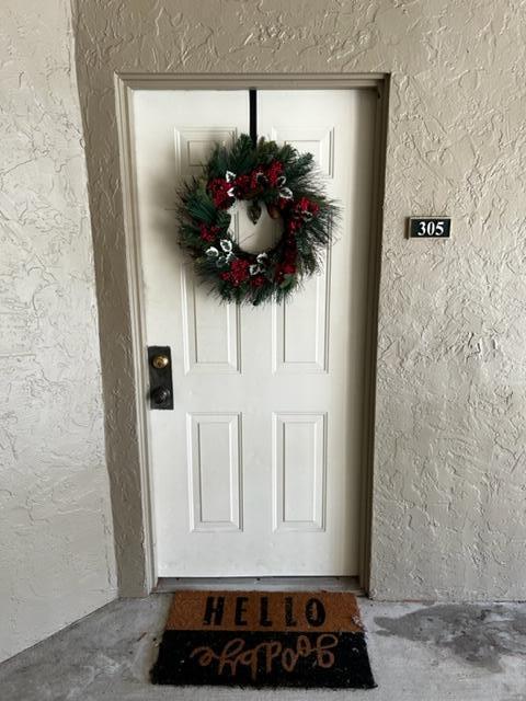 1725 Palm Cove Boulevard 2-305