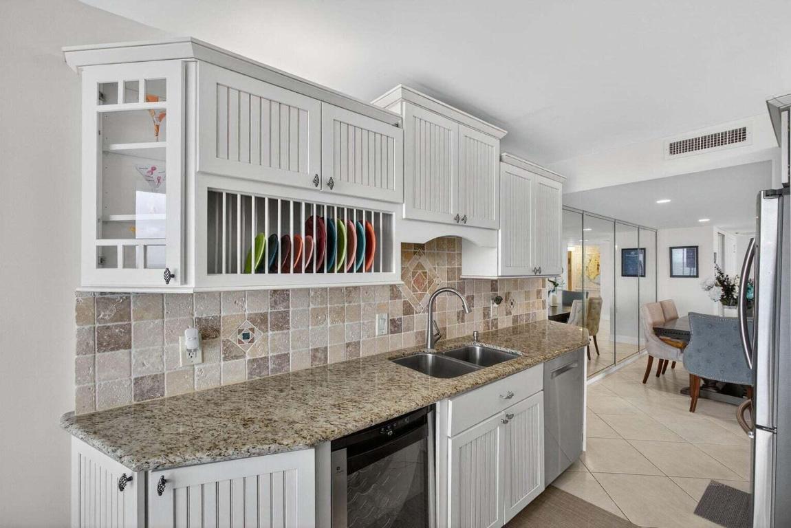 COTE D AZUR - Residential Lease