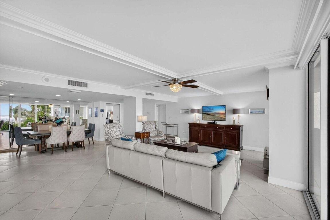 COTE D AZUR - Residential Lease