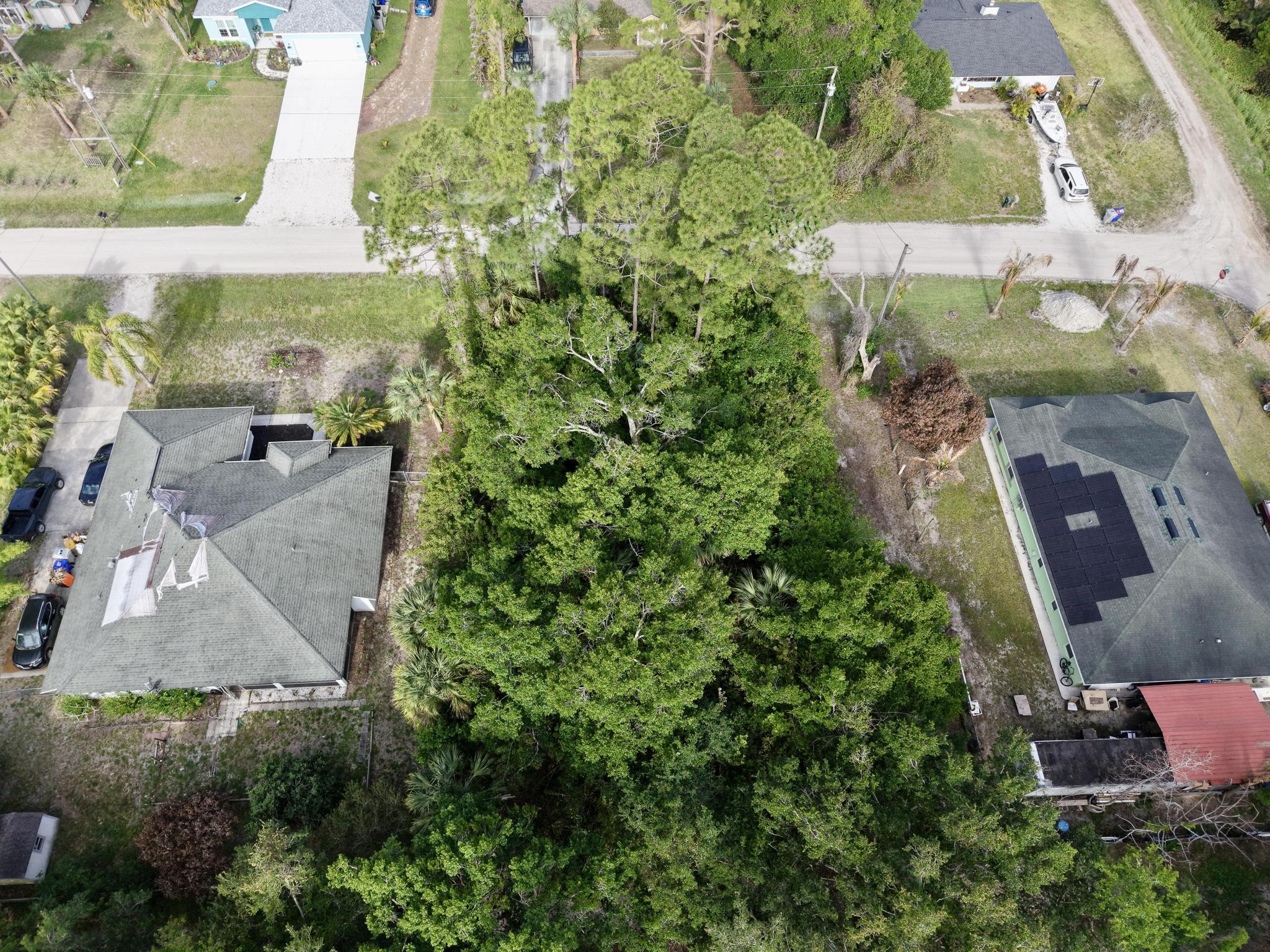 VERO LAKE ESTATES UNIT A - Land