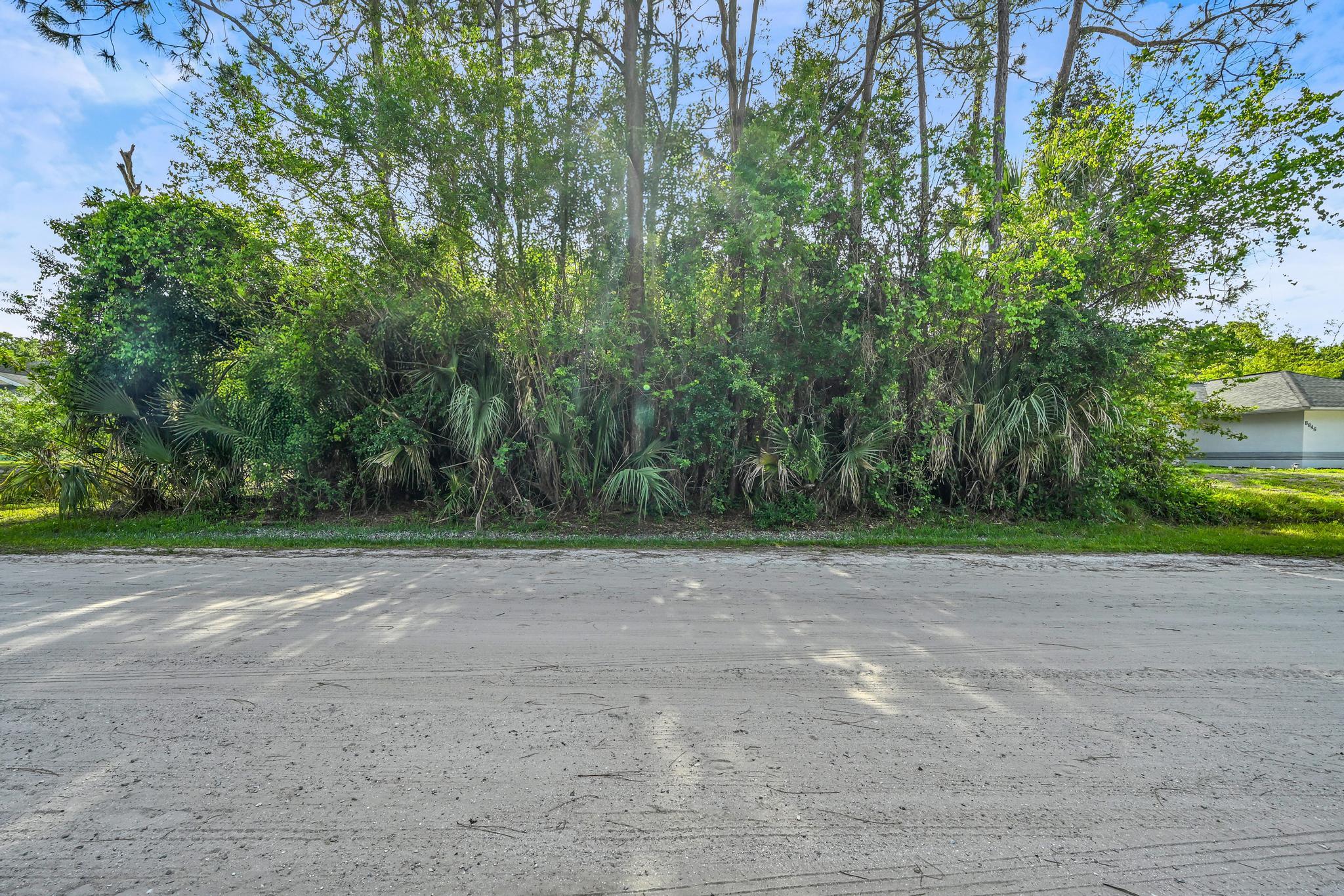 VERO LAKE ESTATES UNIT A - Land