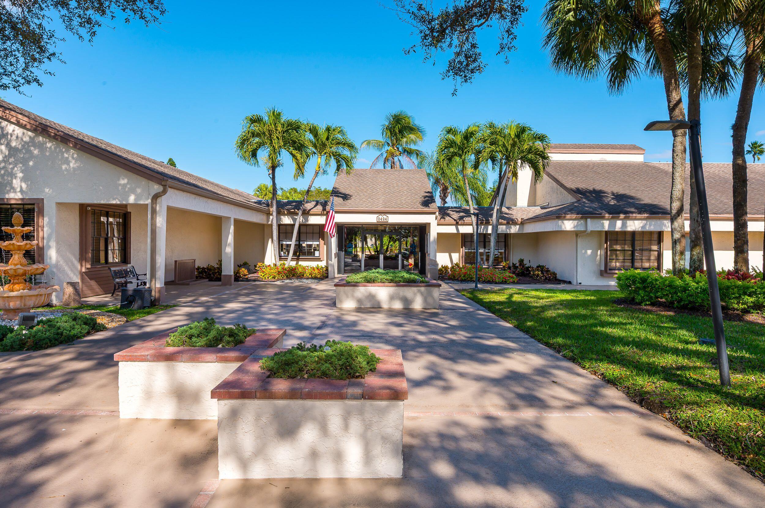 BAYWOOD VILLAGE II-D CONDO - Residential