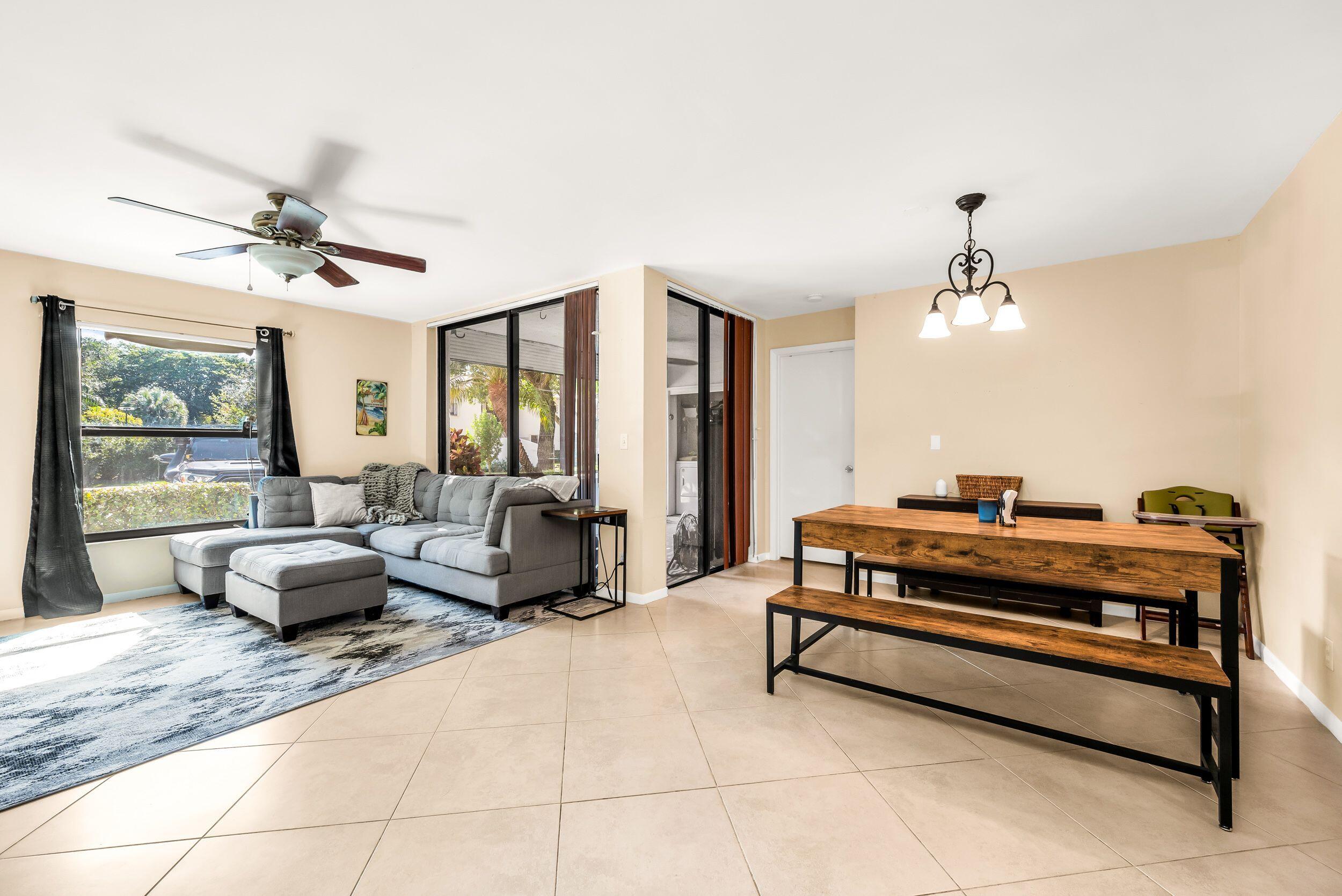 BAYWOOD VILLAGE II-D CONDO - Residential