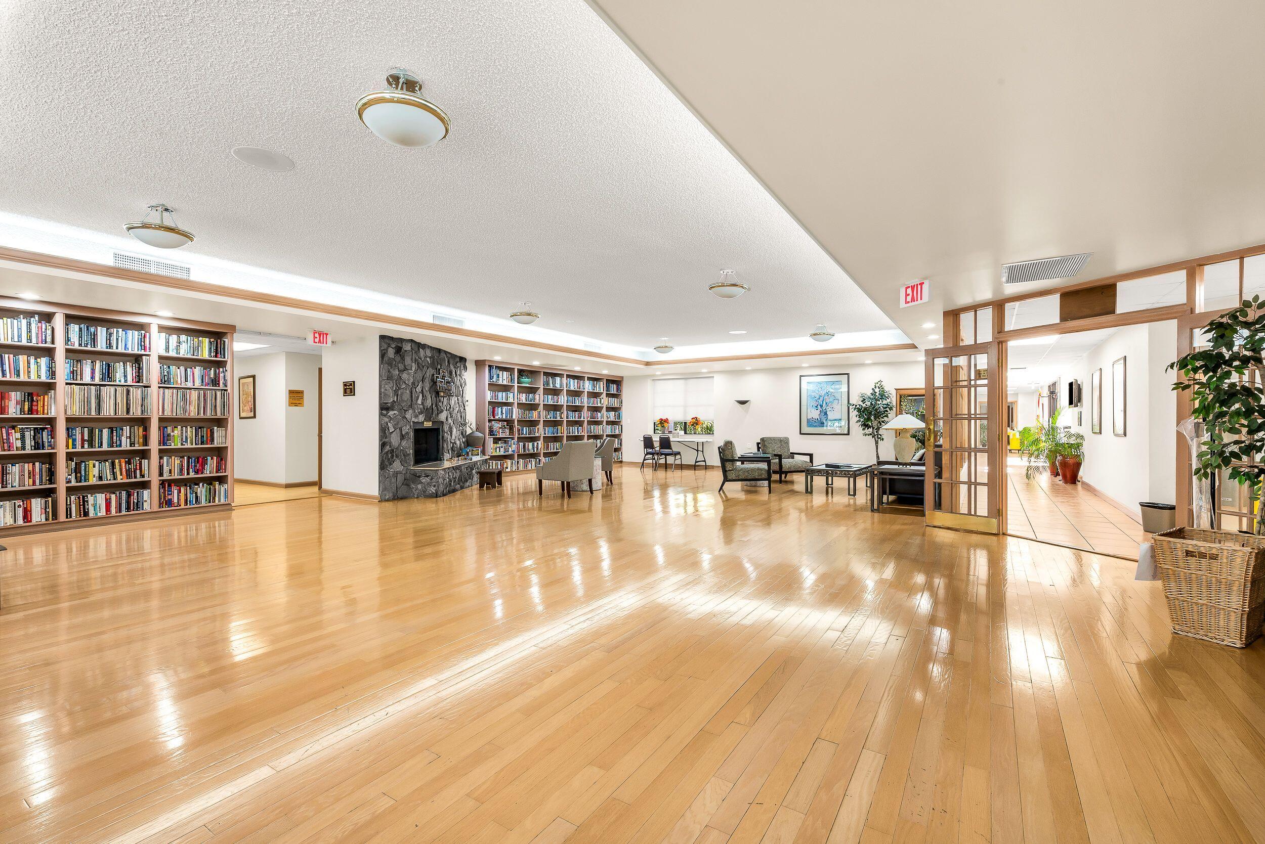 BAYWOOD VILLAGE II-D CONDO - Residential