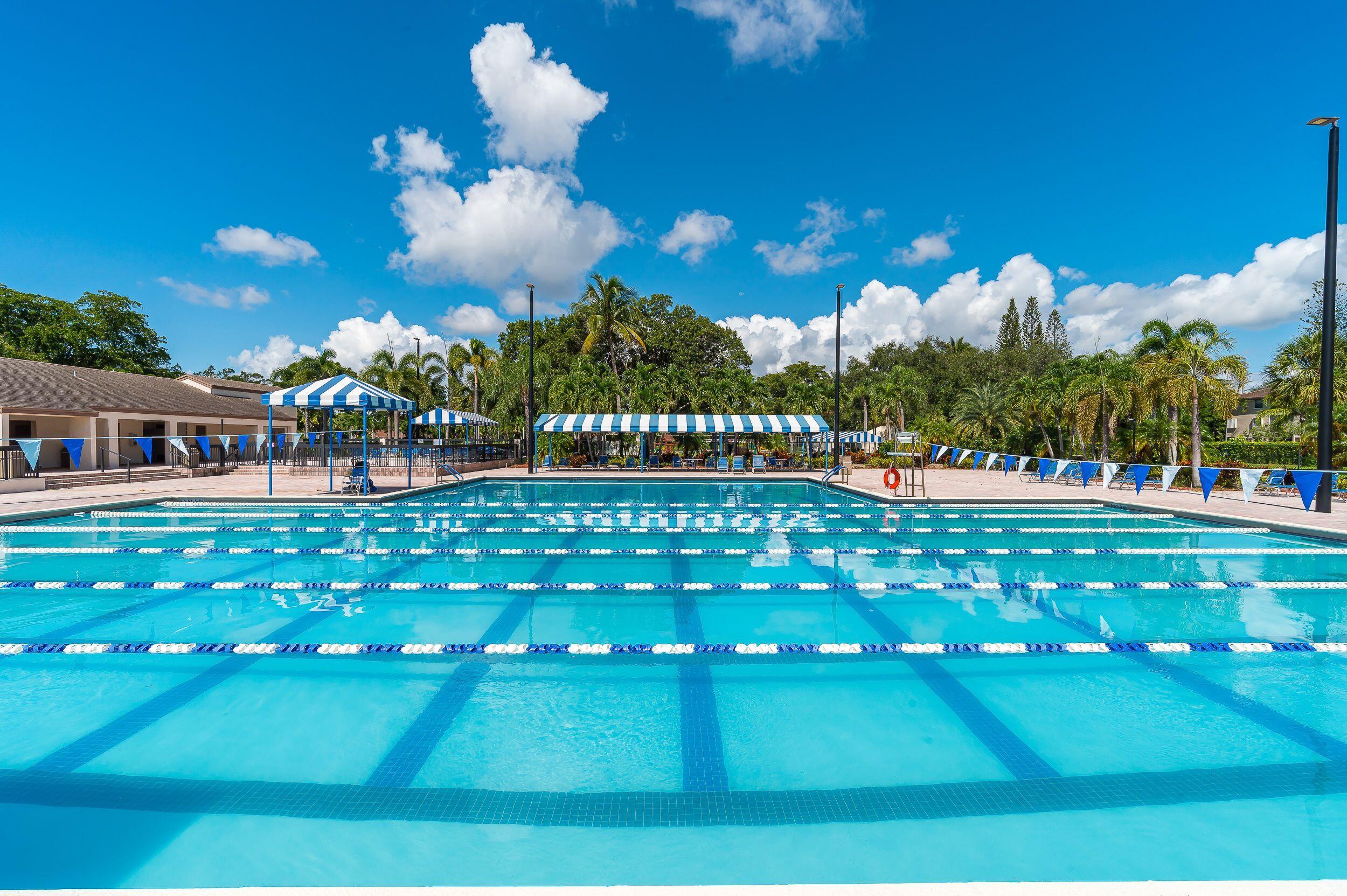 BAYWOOD VILLAGE II-D CONDO - Residential