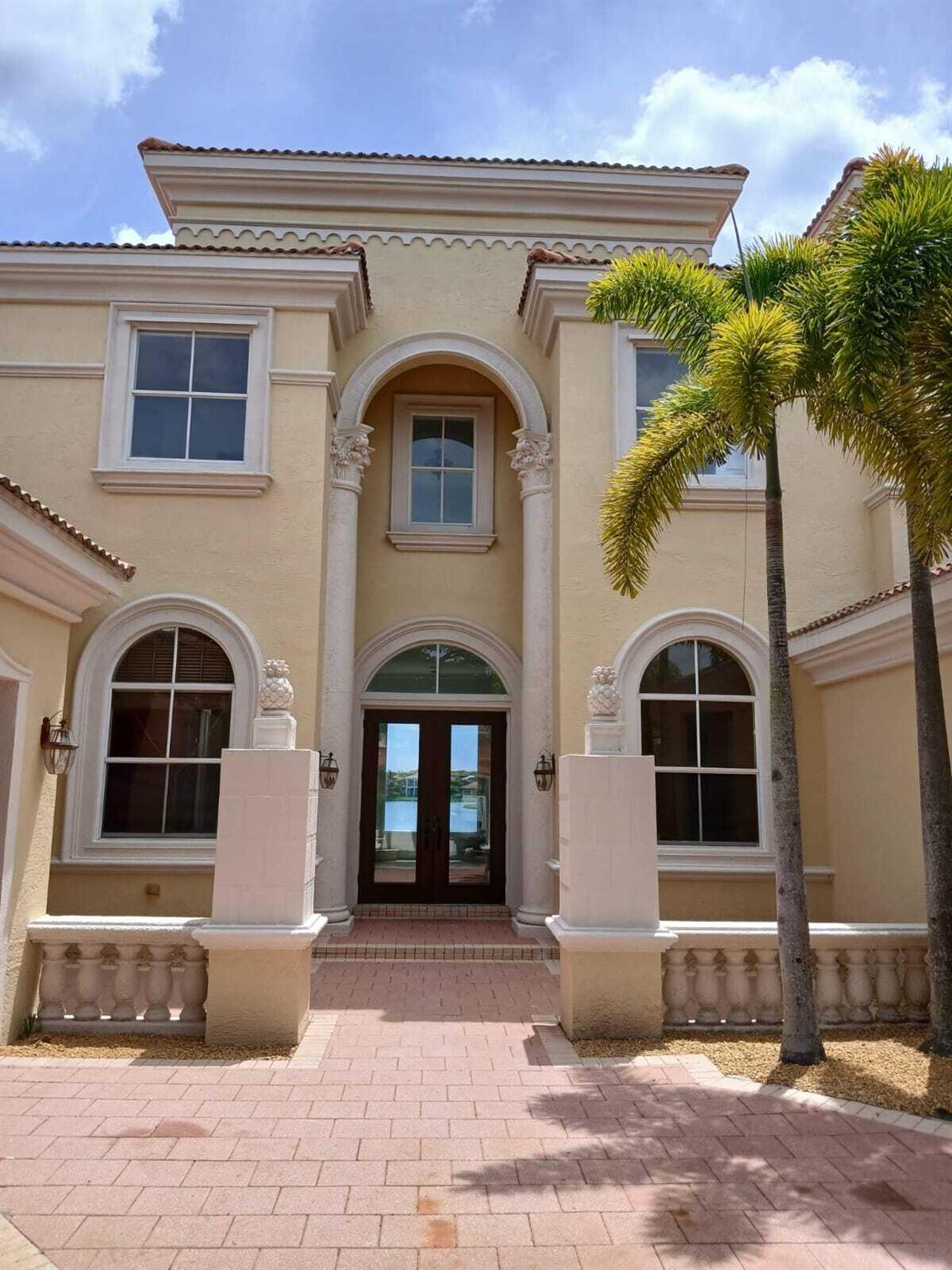 Properties 2819 Pillsbury Way