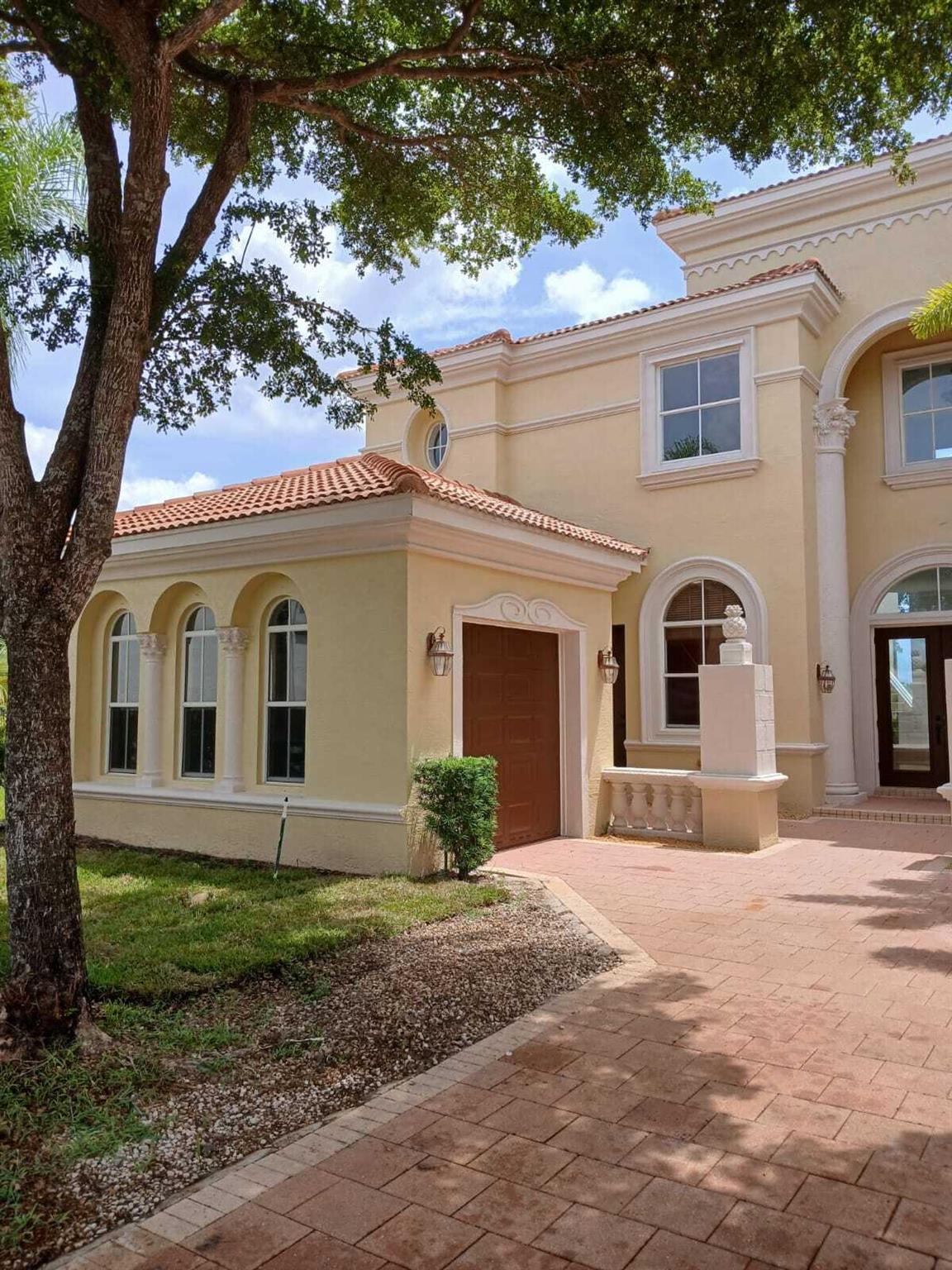 Properties 2819 Pillsbury Way