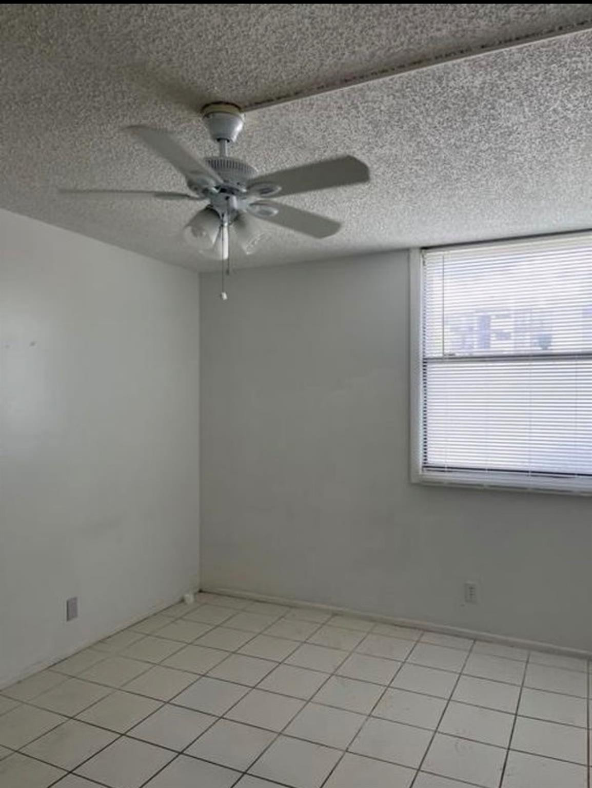 Coral Spgs Tower Club II - Residential Lease