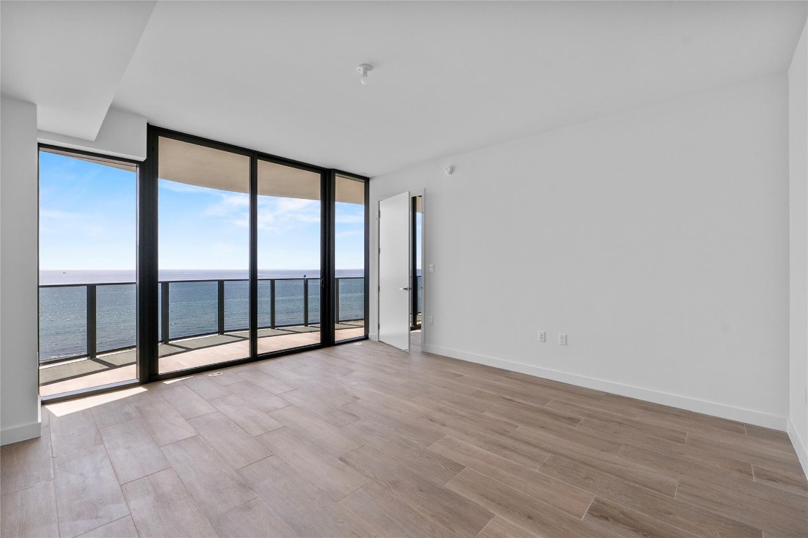 900 N Ocean Boulevard 702