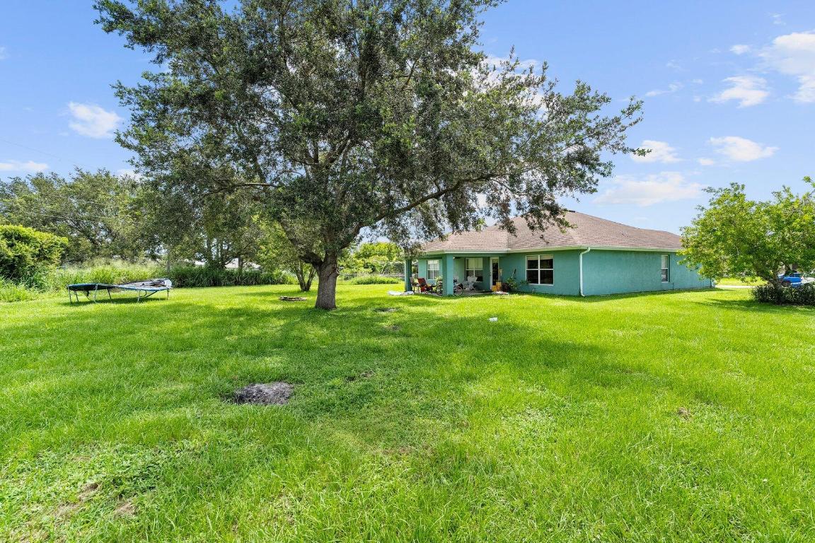 SEBASTIAN HIGHLANDS UNIT 17 - Residential