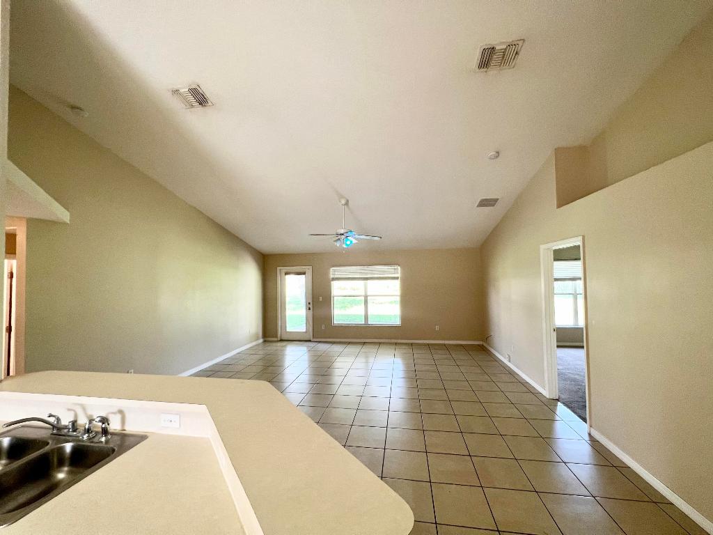 SEBASTIAN HIGHLANDS UNIT 17 - Residential