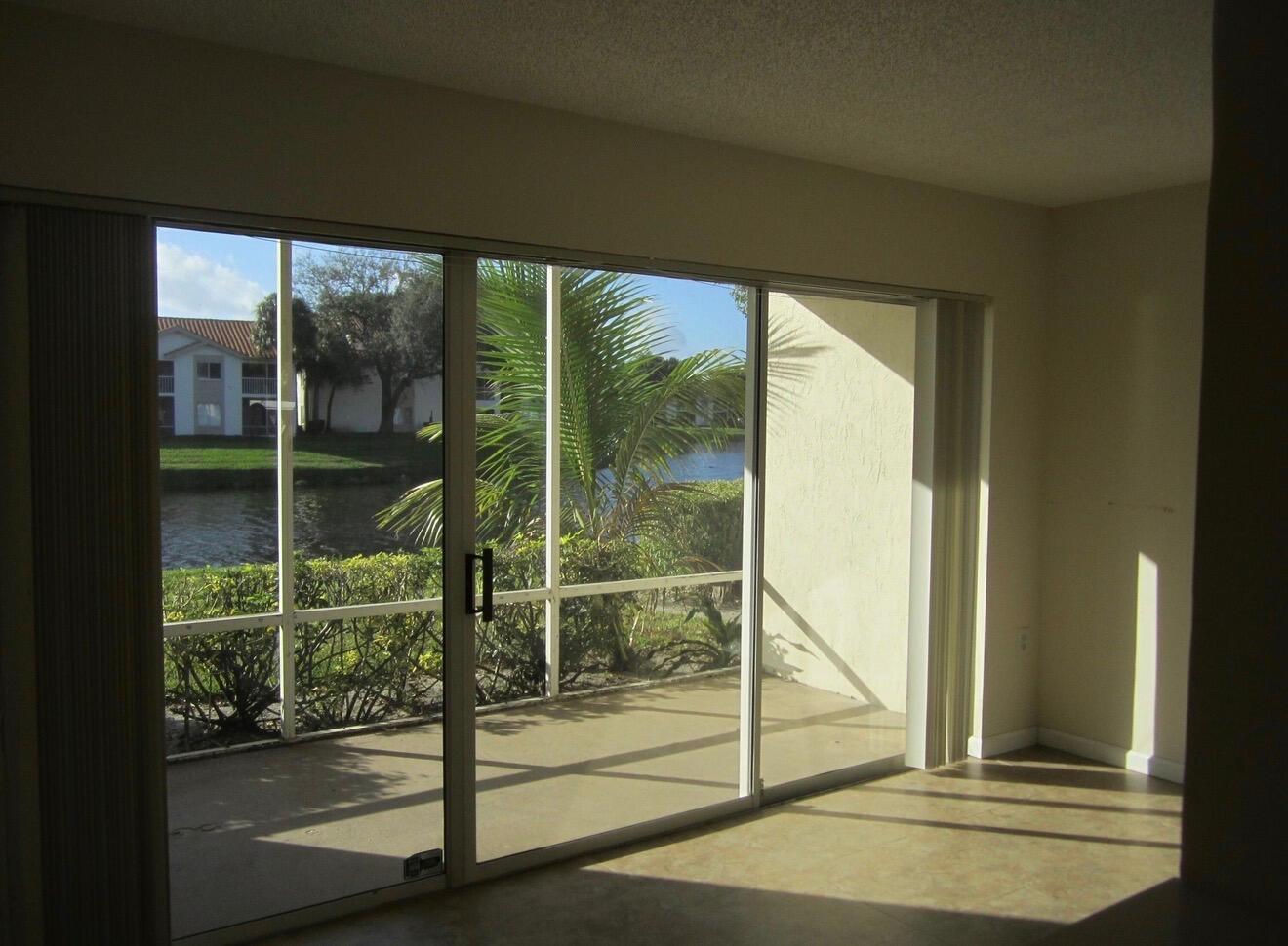 STERLING VILLAGES OF PALM BEACH LAKES CONDO - Residential Lease