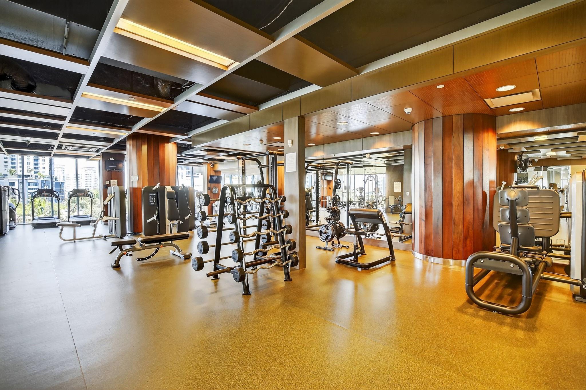 LAS OLAS RIVER HOUSE COND - Residential