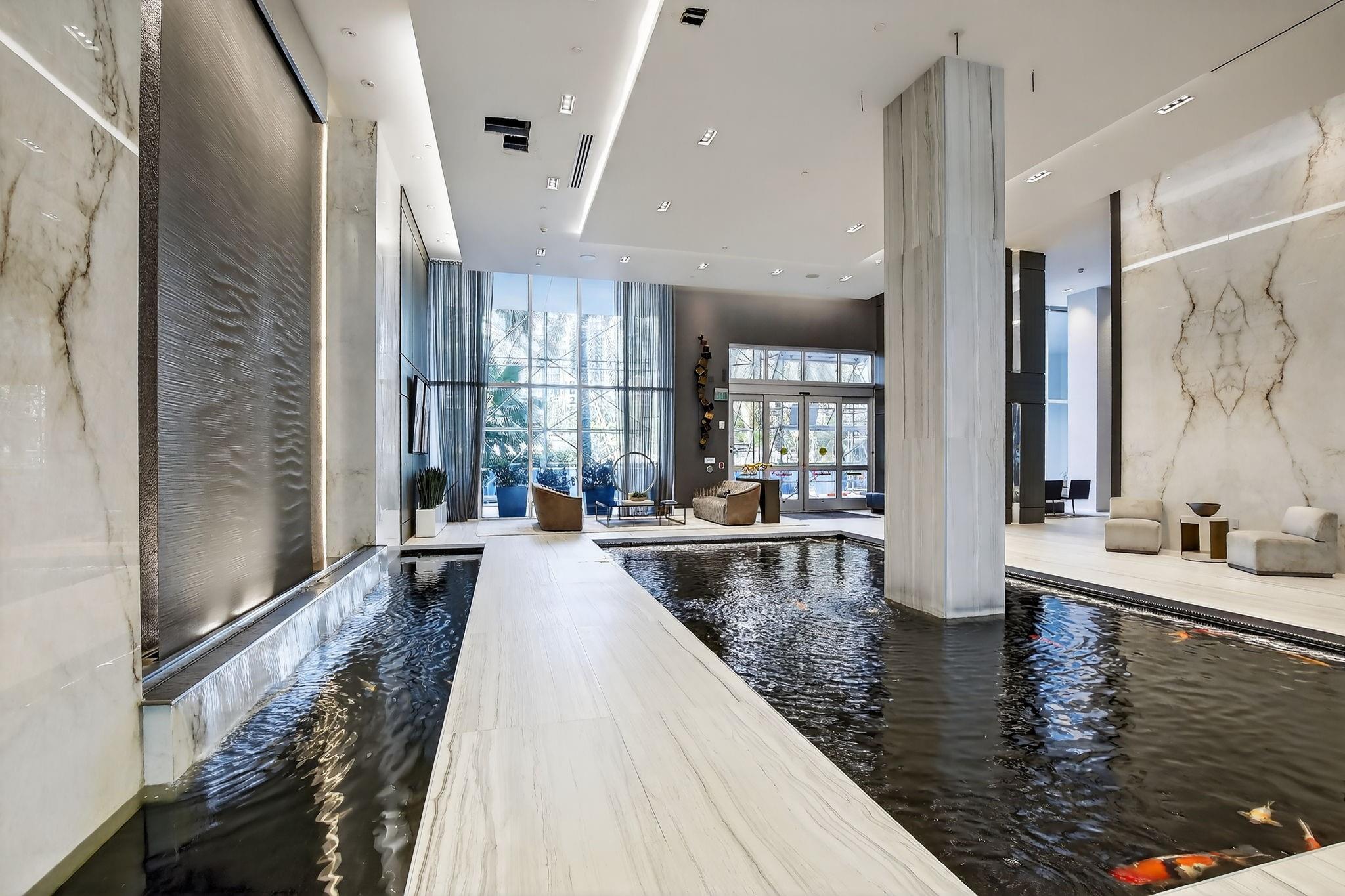 LAS OLAS RIVER HOUSE COND - Residential