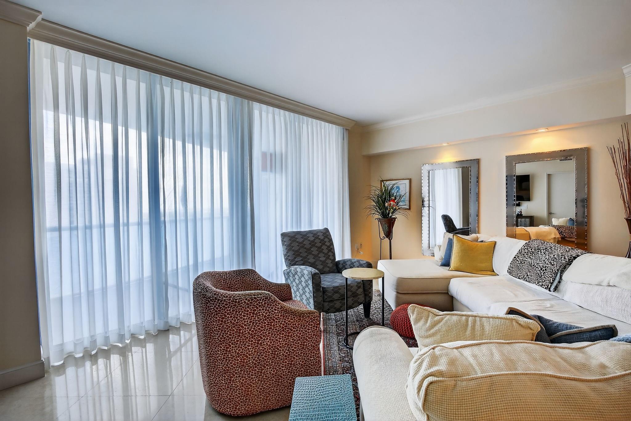 LAS OLAS RIVER HOUSE COND - Residential