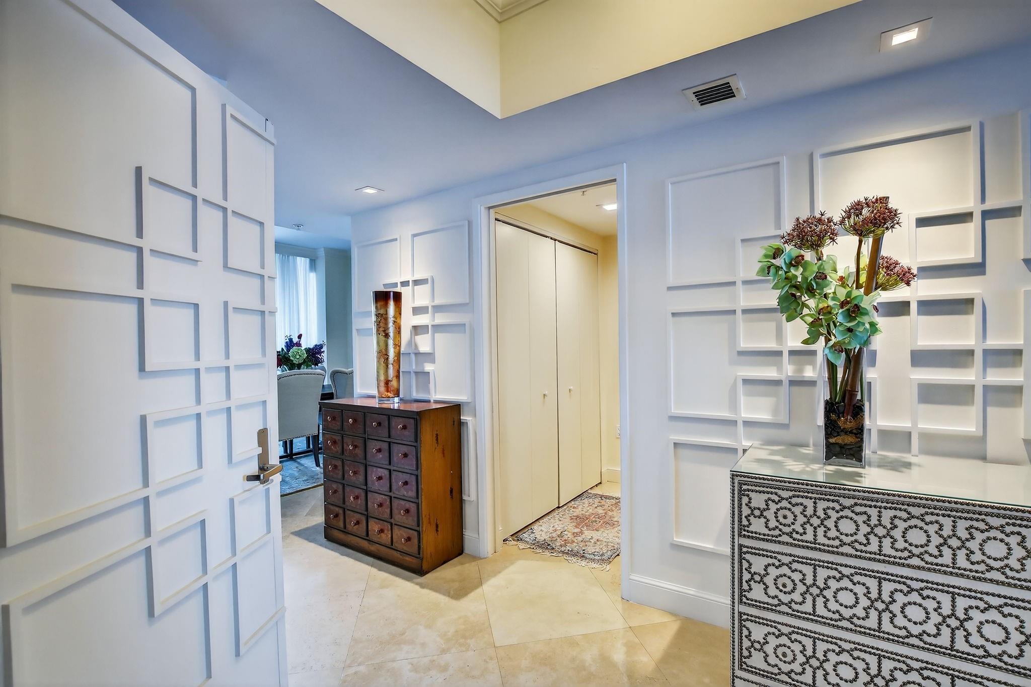 LAS OLAS RIVER HOUSE COND - Residential