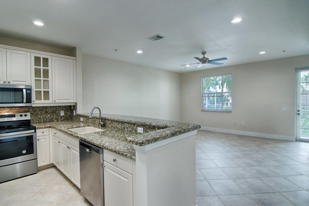 Photo of 1387 Piazza Delle Pallottole, Boynton Beach, FL 33426 (MLS # R10967529)