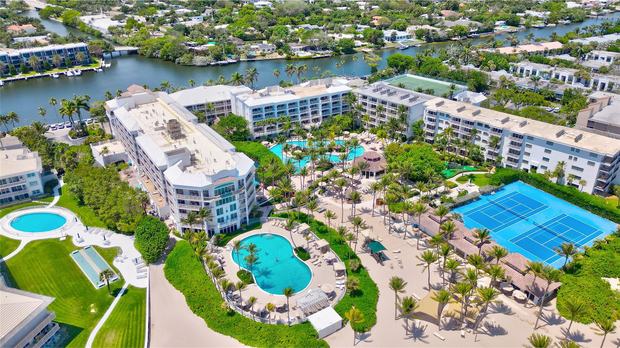 Lago Mar Place - Residential