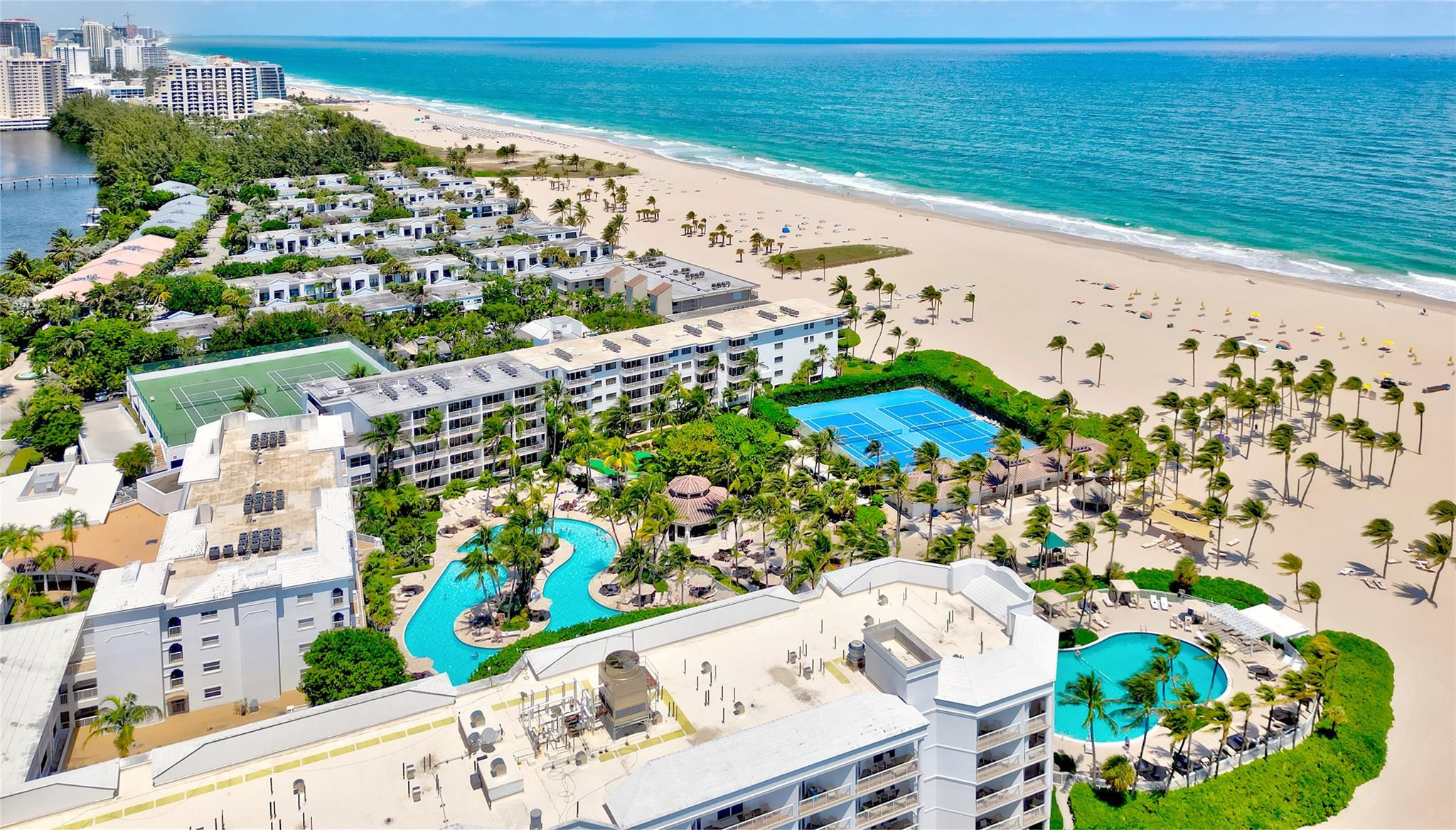 Lago Mar Place - Residential