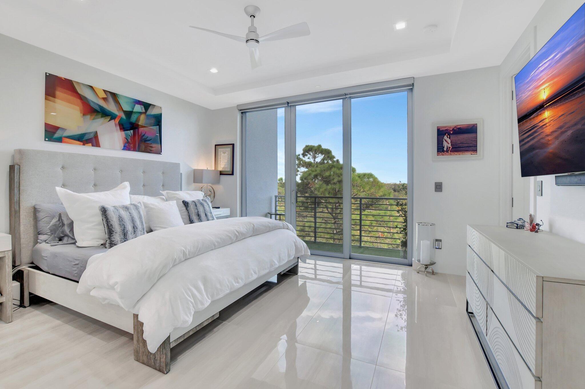 SPANISH RIVER TOWNHOMES - Residential