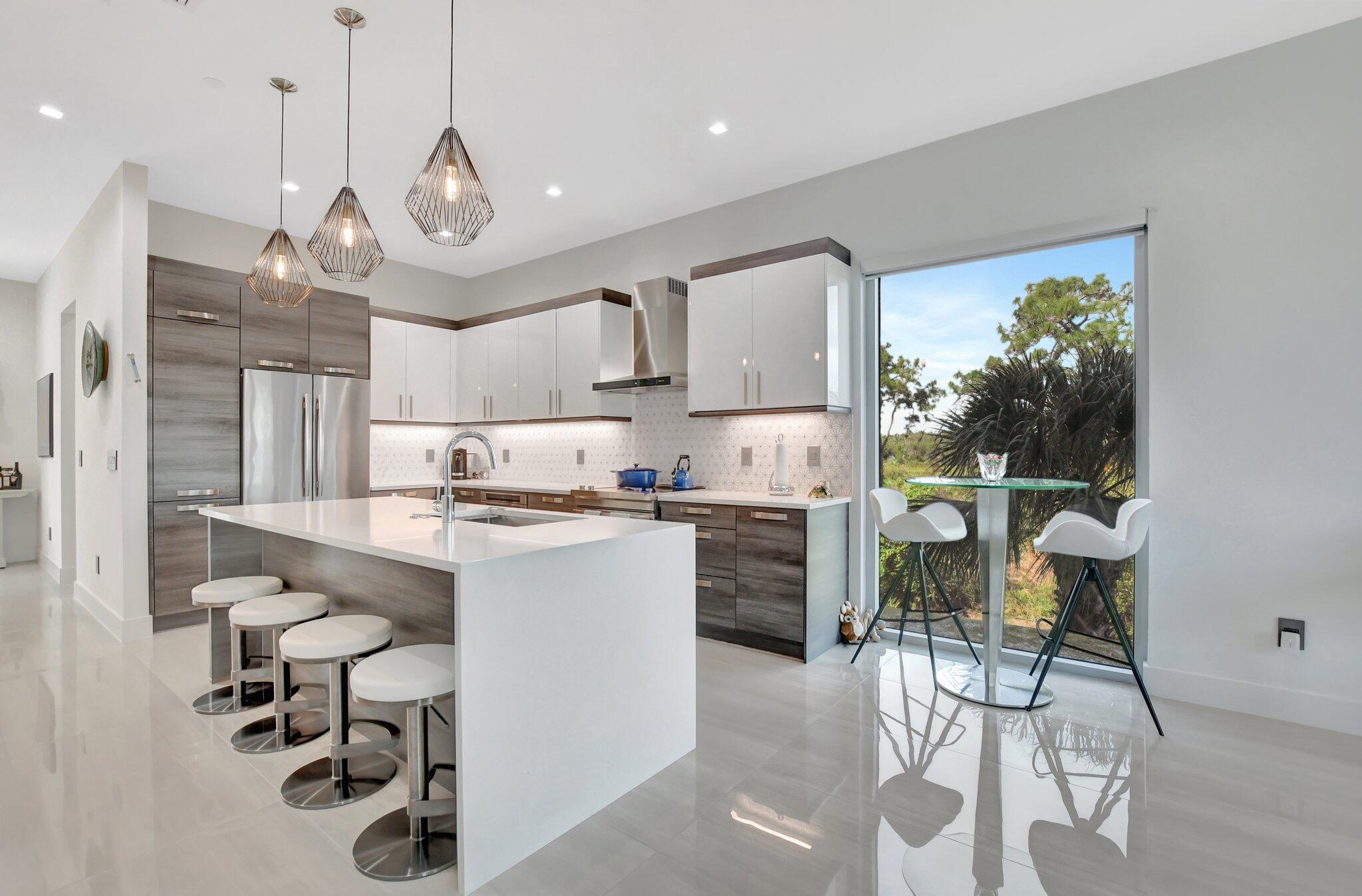 SPANISH RIVER TOWNHOMES - Residential