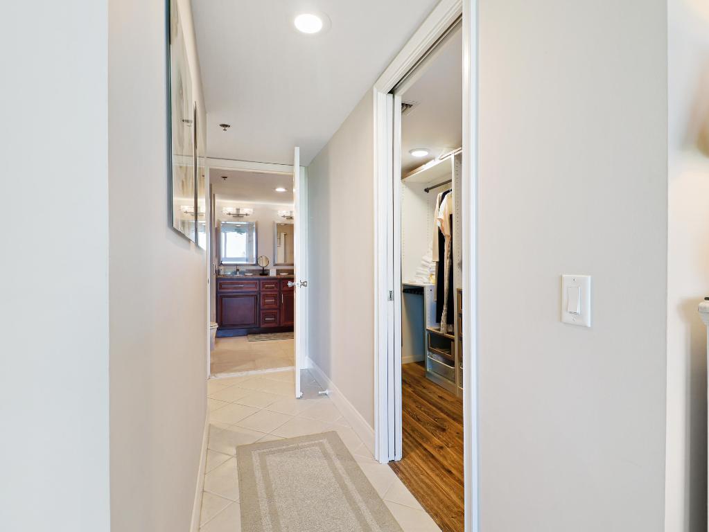 AQUANIQUE OCEAN CLUB, A CONDOMINIUM - Residential Lease