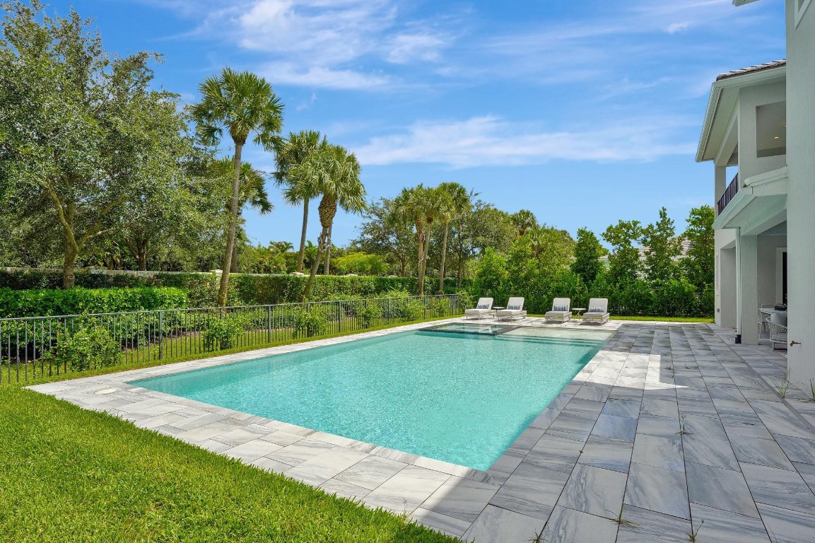 Royal Palm Polo - Residential