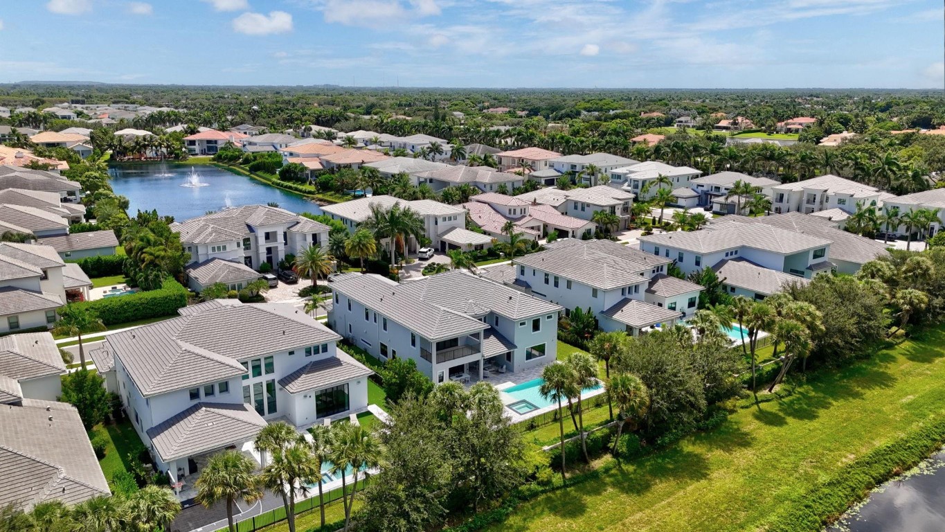 Royal Palm Polo - Residential